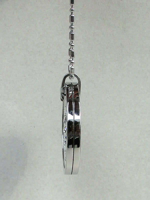 pendant side view